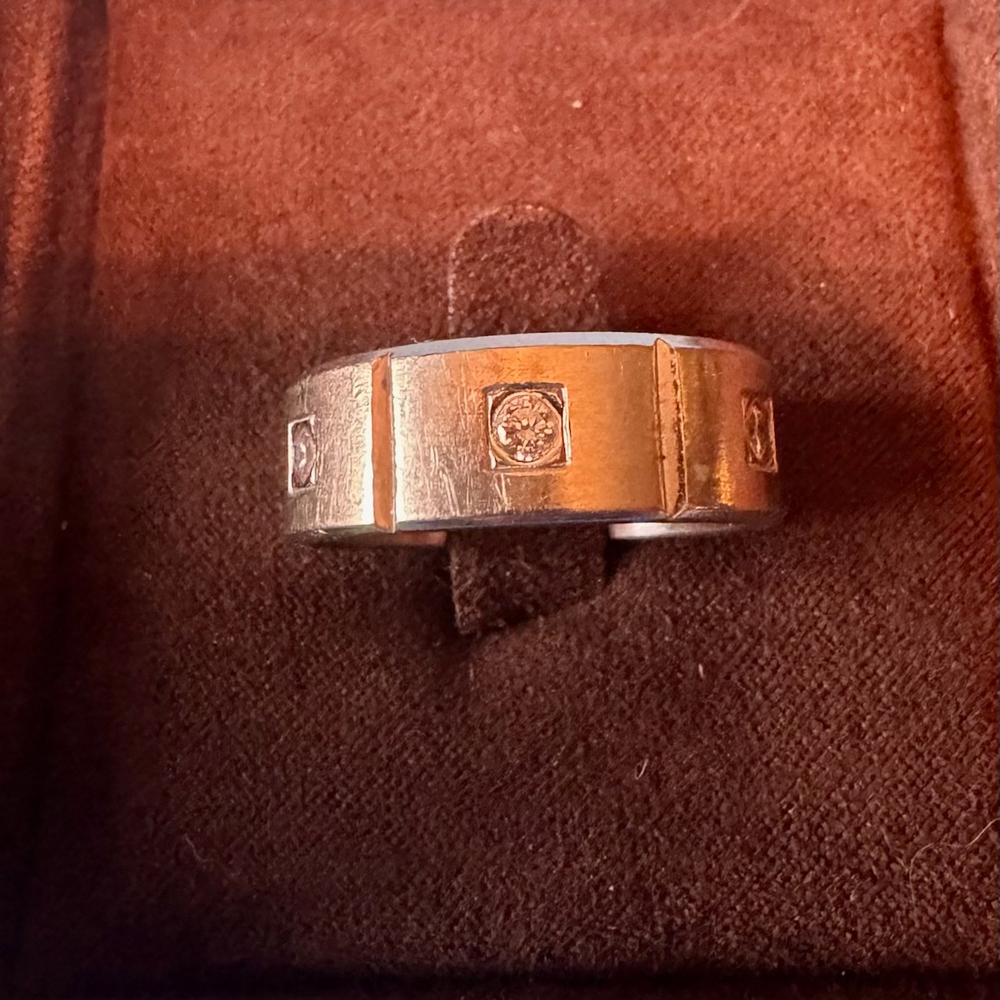 Men's Solid 18k Gold Custom Eternity Ring with 6 Diamonds 0.5ctw